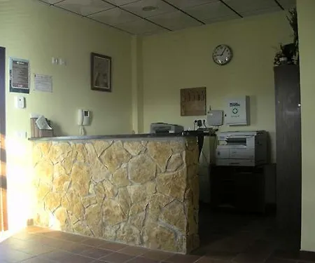 Turistico Rurales Via Verde Del Aceite Apartment *