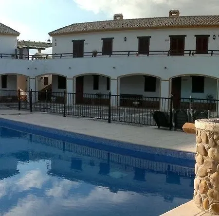 Turistico Rurales Via Verde Del Aceite Apartment *