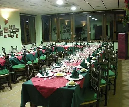 Turistico Rurales Via Verde Del Aceite Apartment